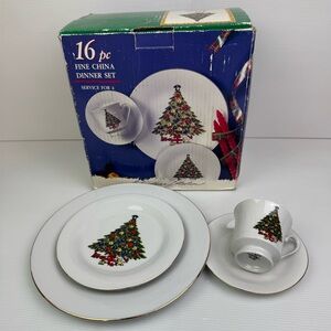 Sea Gull China Vintage Christmas Collection Dinnerware Set In Box 16 Piece Set